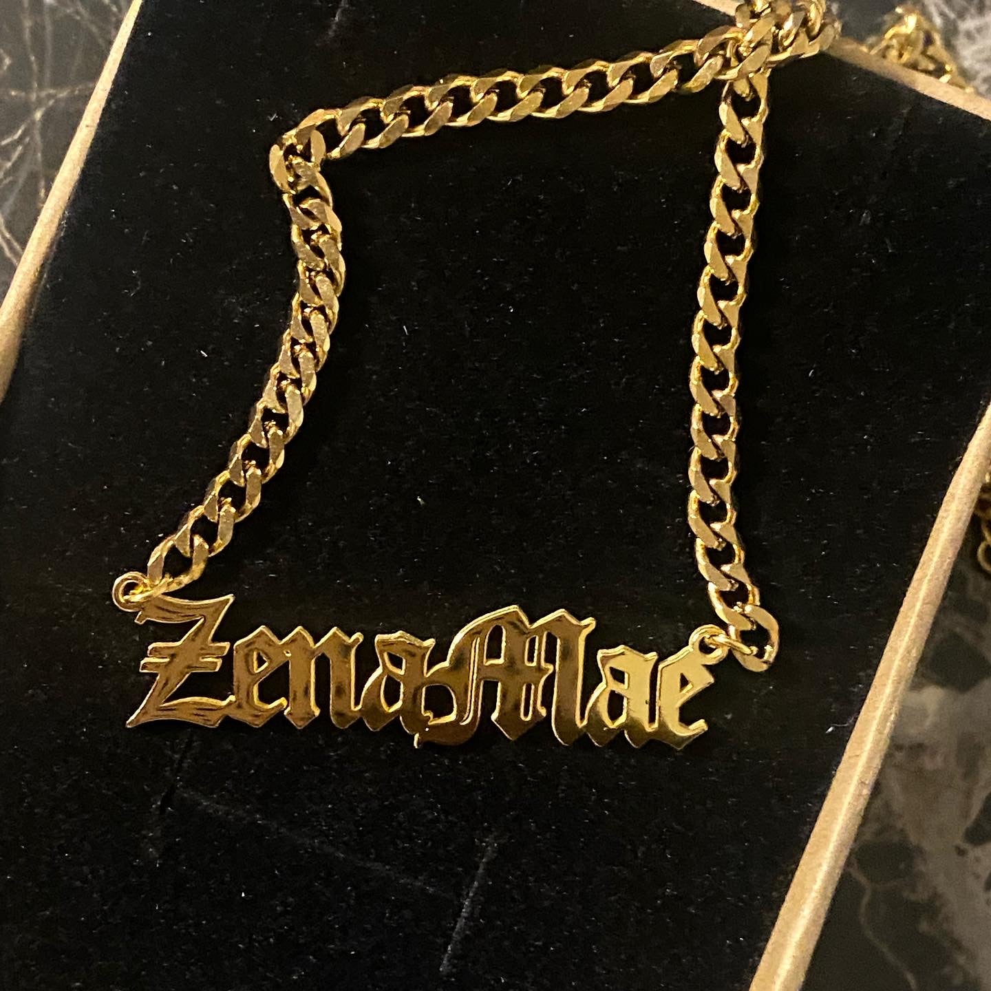 Name necklace